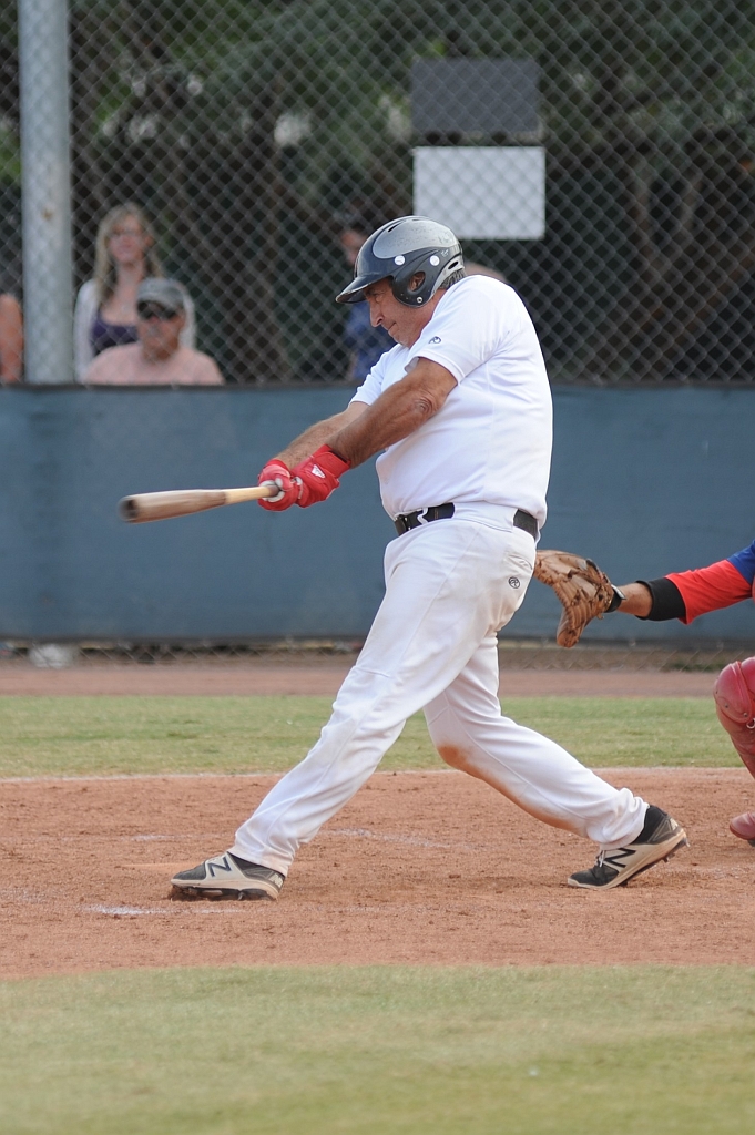 Dragons_2017-10-30 (529).jpg - (c)2010 DeVetter